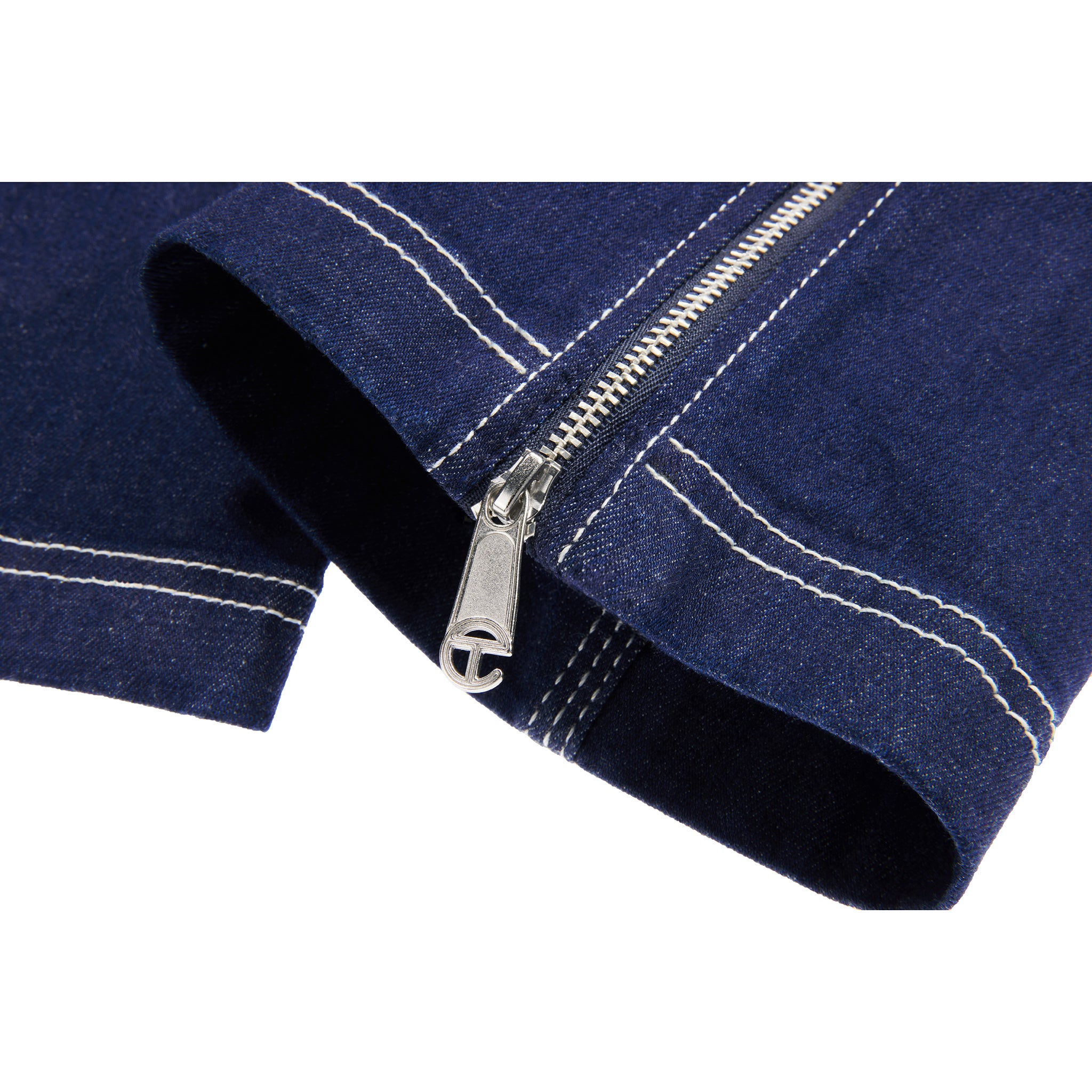 TELFAR-4-POCKET-ZIP-FRONT-JEAN-BLUE-DETAIL-01_57d942d9-d2ce-40eb-875b-a66c7d458019-1