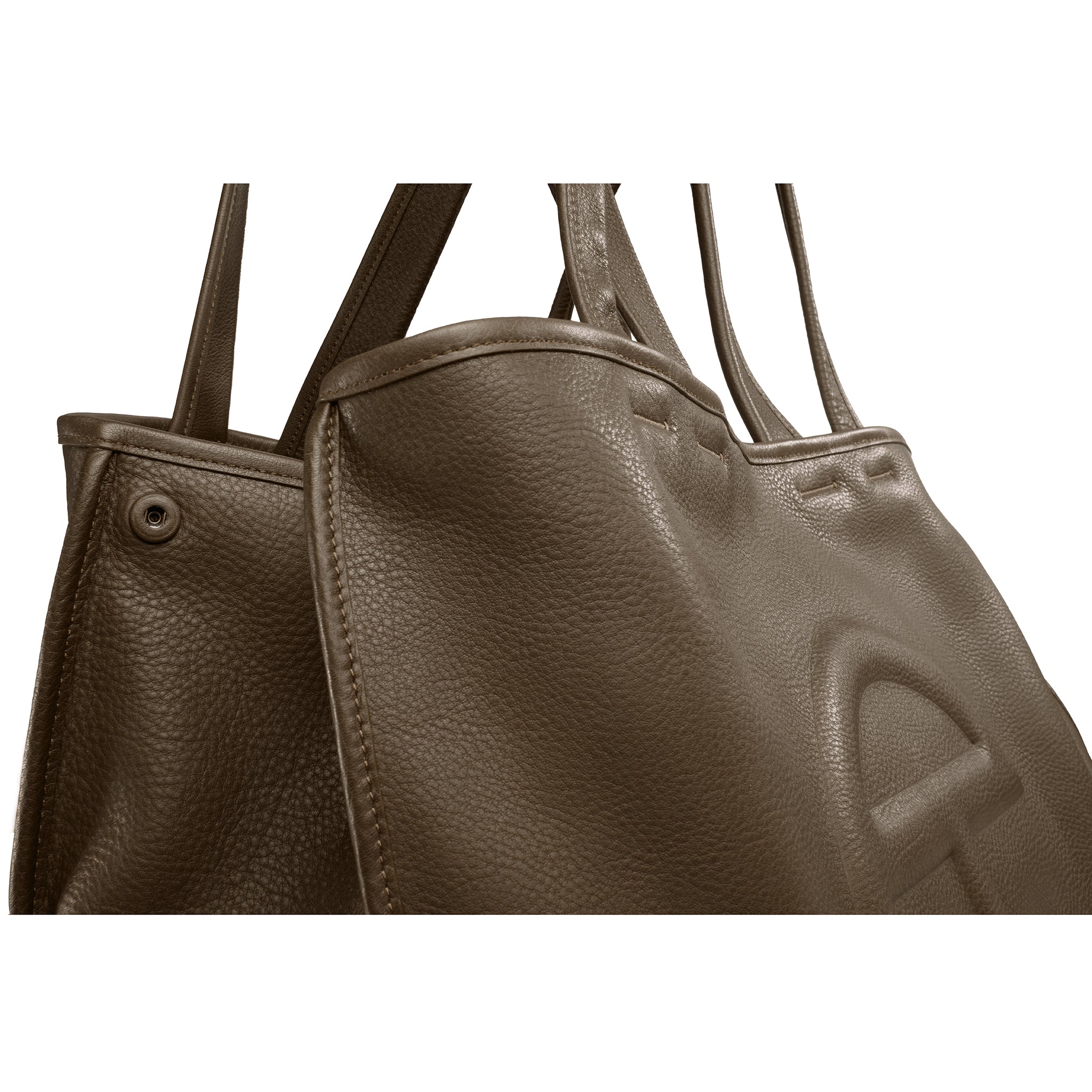 TELFAR-LARGE-CARRY-BAG-UMBER-SNAPPED-DETAIL