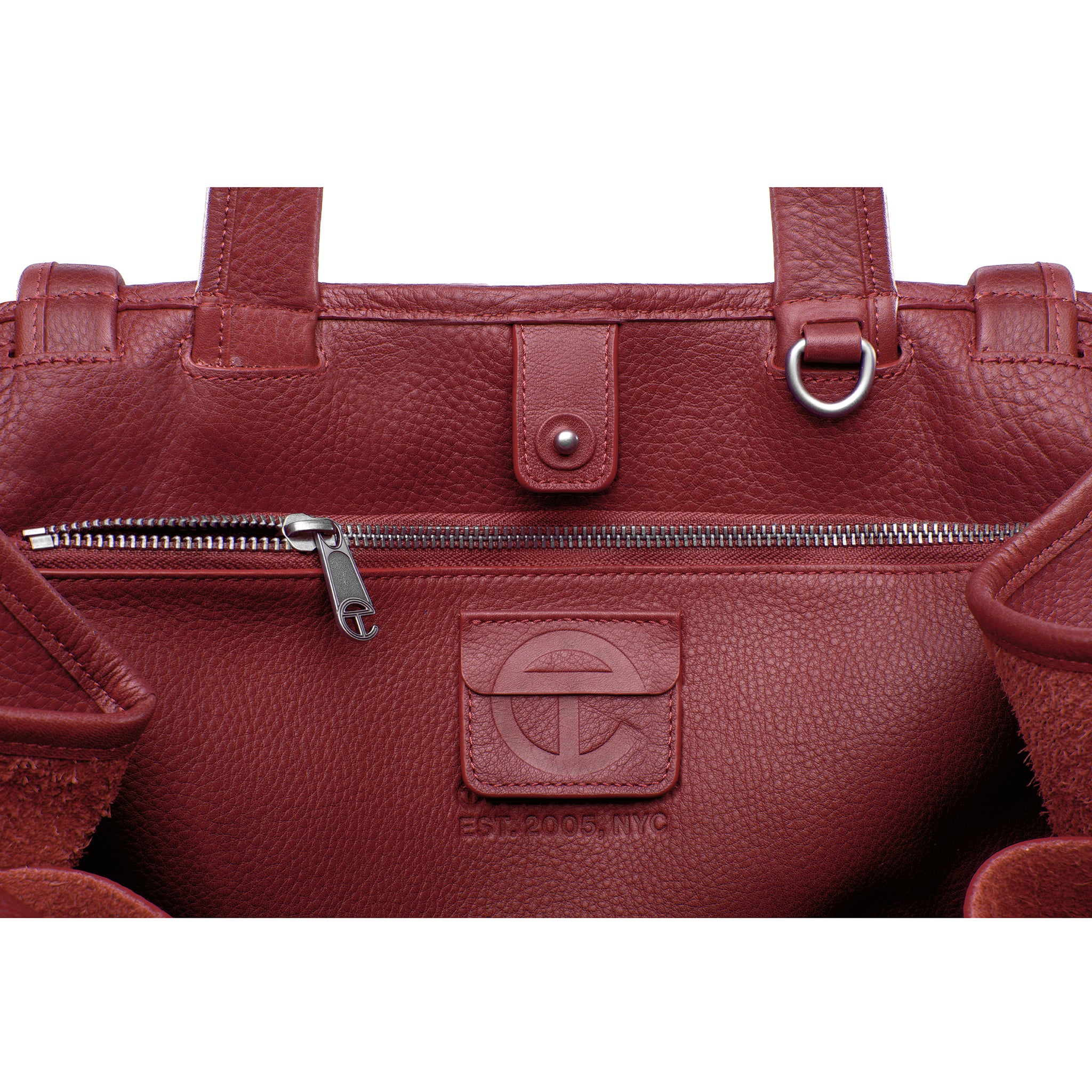 TELFAR-MEDIUM-CARRY-BAG-OXBLOOD-INTERIOR-01