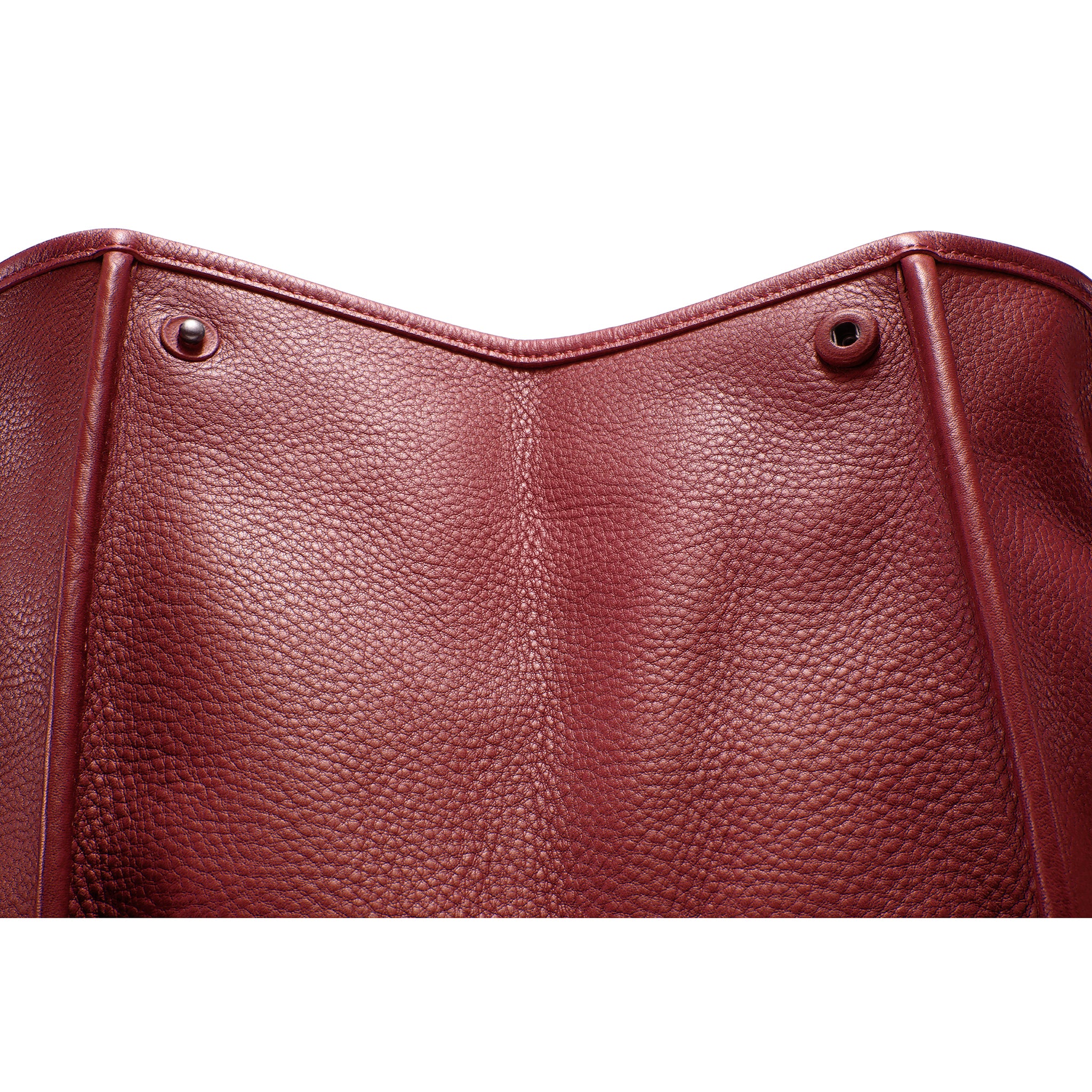 TELFAR-MEDIUM-CARRY-BAG-OXBLOOD-SNAP-DETAIL