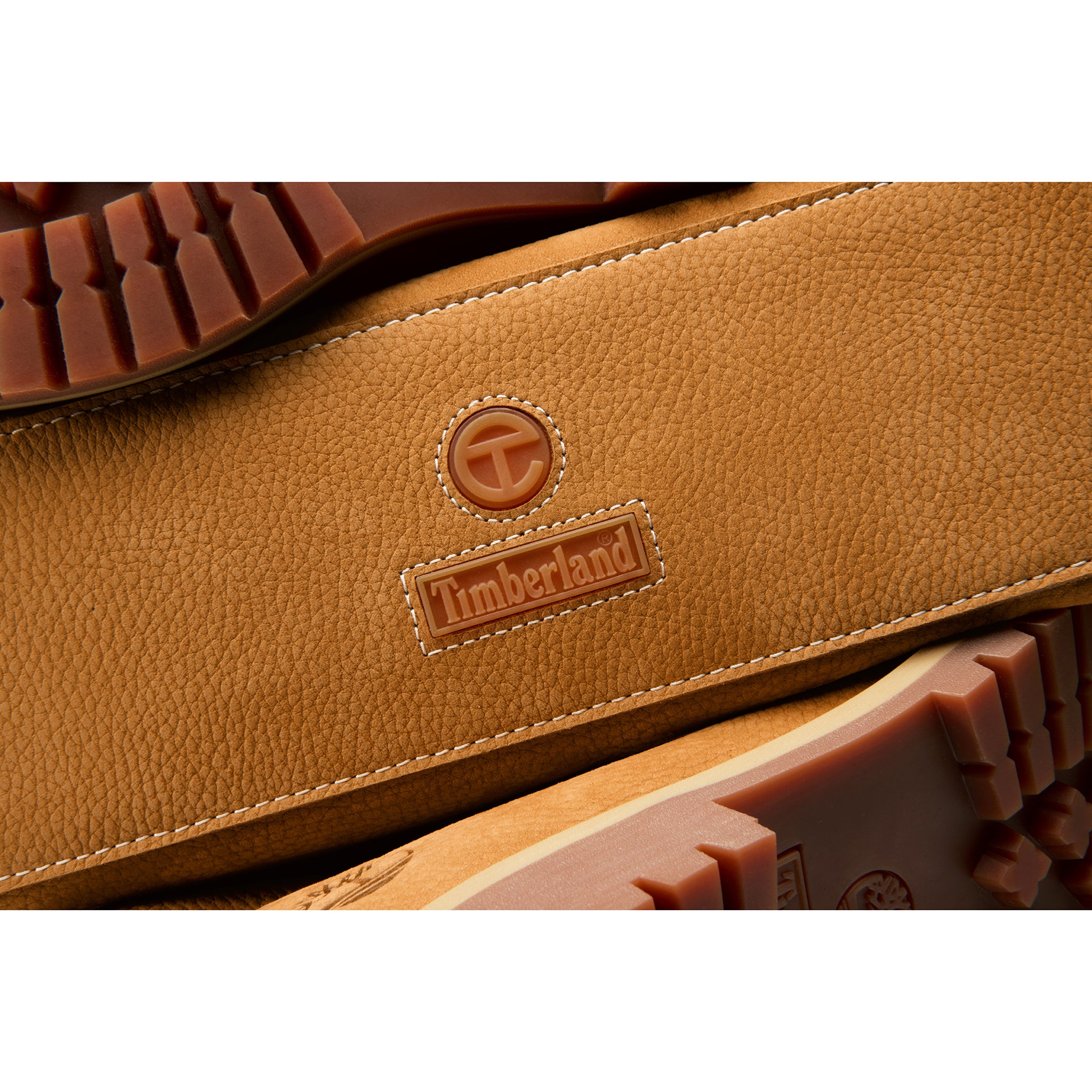 TELFAR-TIMBERLAND-MEDIUM-SHOPPER-WHEAT-FEET-DETAIL-02